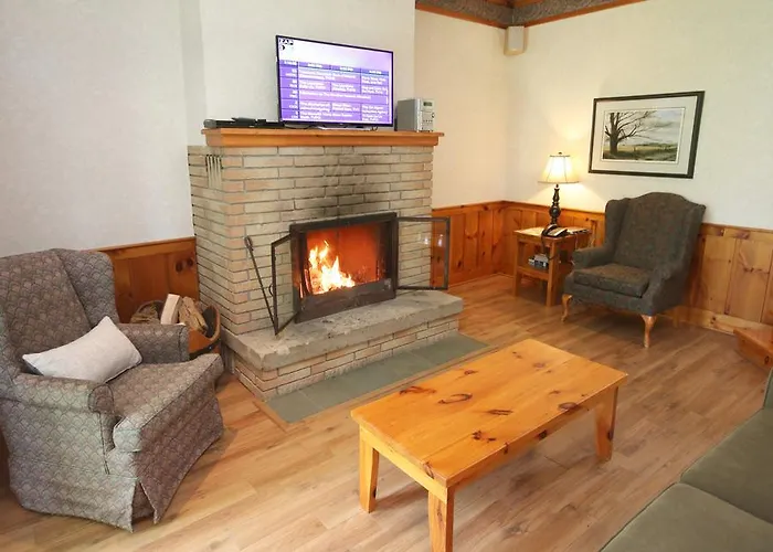 Deluxe Two-Bedroom Cottage
