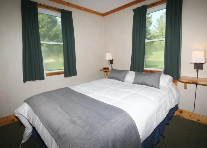 Superior Three-Bedroom Cottage