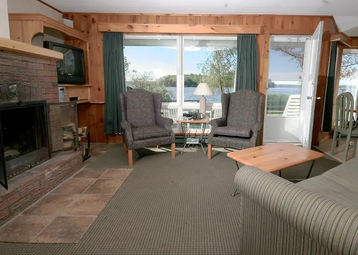 Superior Three-Bedroom Cottage